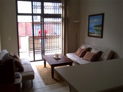 Surfers Corner Apartment