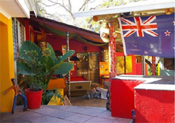 Funky Monkeys Backpackers Lodge