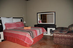 De Plaas Guest House