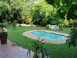 Royal Pelican Bed and Breakfast