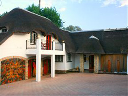 Africlassic River Lodge