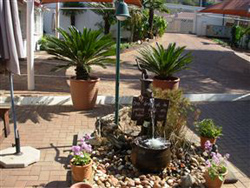 Acorn And Summit Guesthouse