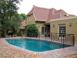 6 On Westbrooke Guesthouse