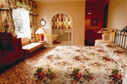 Sherwood's Country House