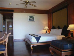 Pavilion Queens Bay Hotel