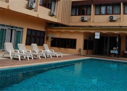 Oasis Hotel