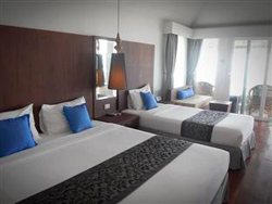 Nakara Longbeach Resort