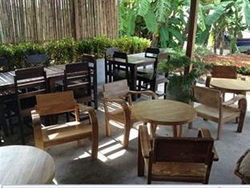 Echo Beach Backpackers