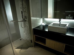 Tiras Patong Beach Hotel