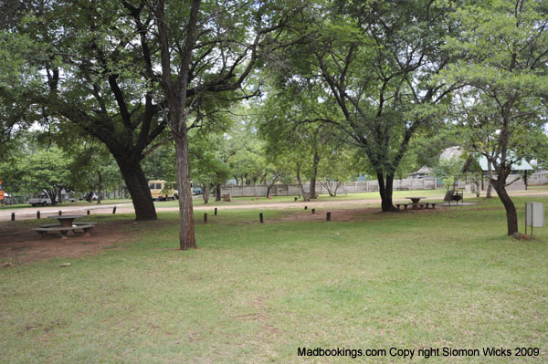 vic_falls_camping_06